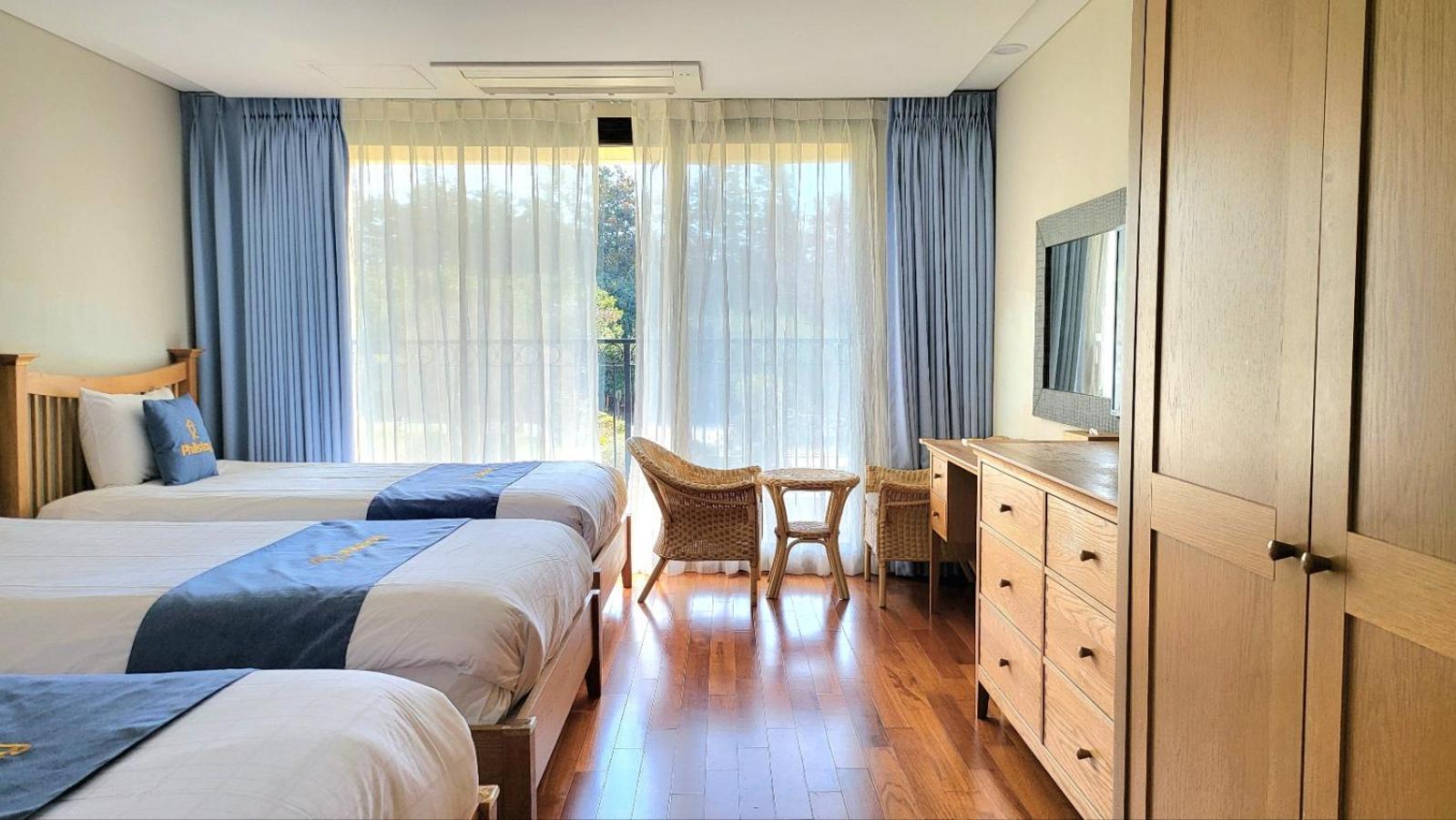 Illeinn Hotel Seogwipo-stad Buitenkant foto