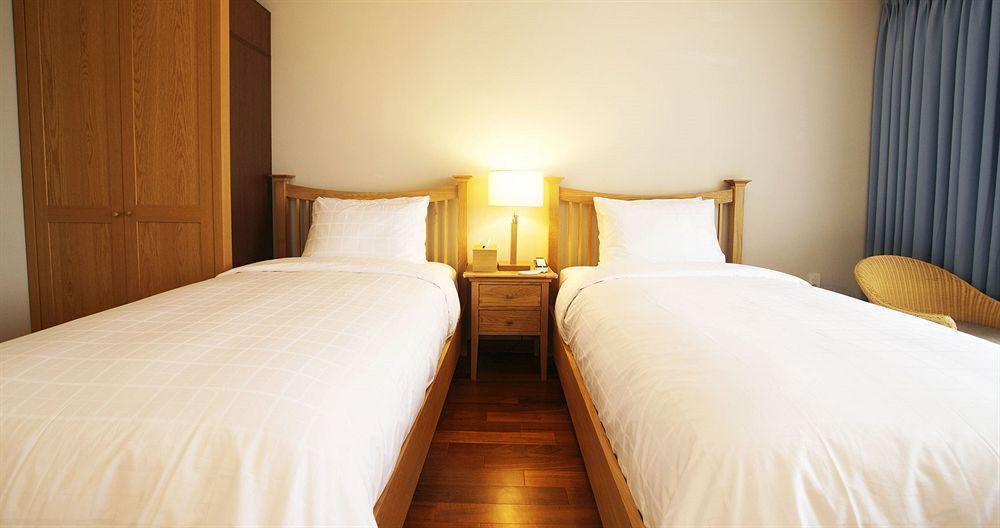 Illeinn Hotel Seogwipo-stad Buitenkant foto
